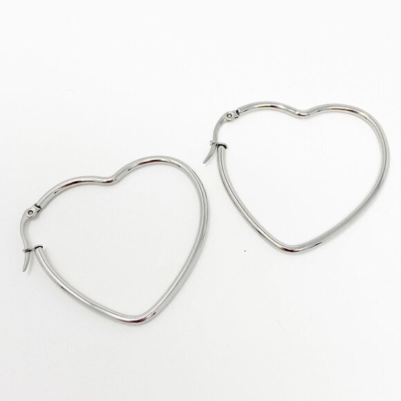 Silver Wire Heart Shape Earrings Y2K 90s - Picture 1 of 2